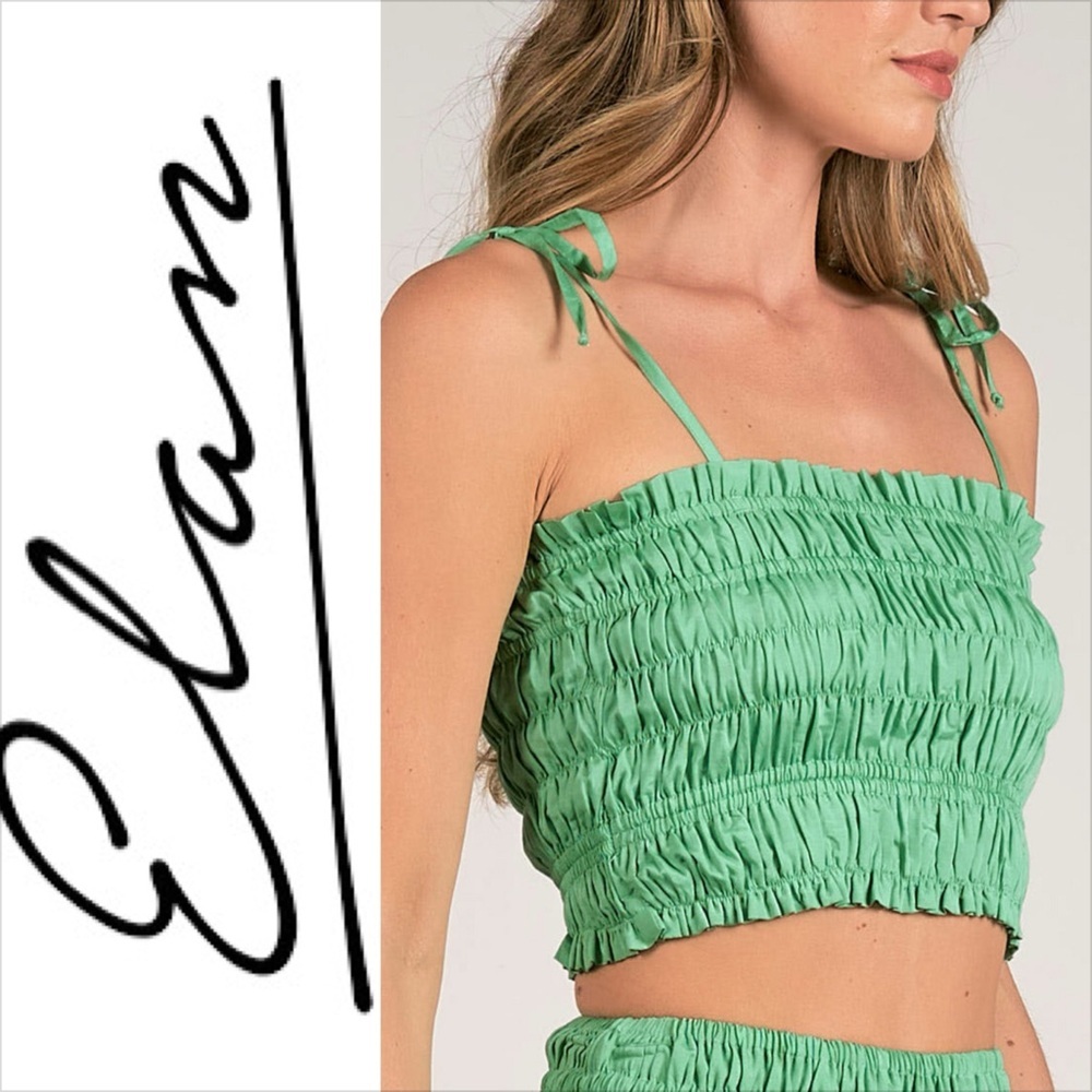 Elan Smocked Crop Top . Size S